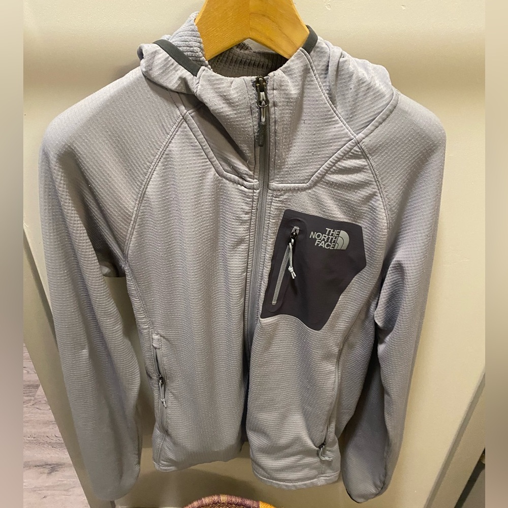 The North Face Men’s Lightweight Active Hooded Jacket - Medium - Comfy